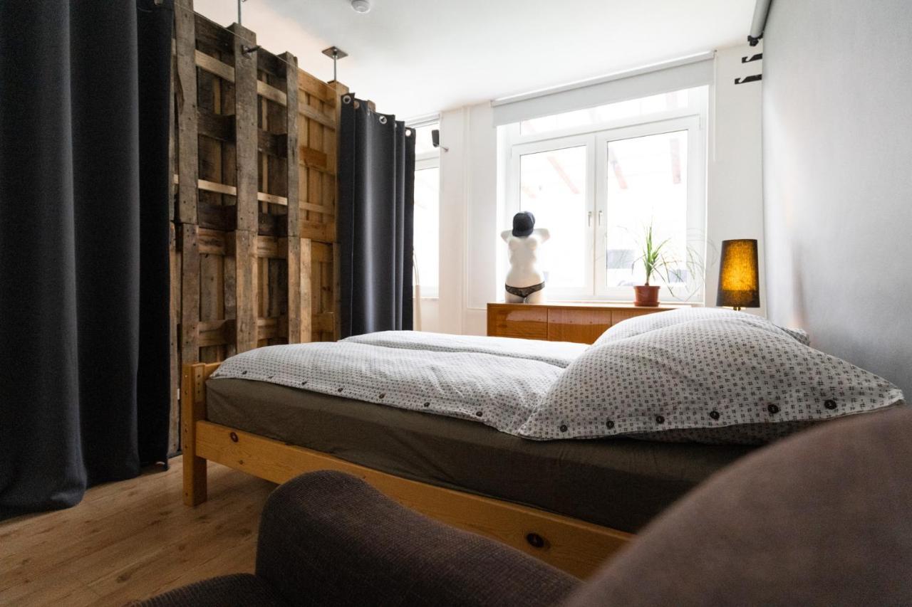 230 M2 Loft Mit Eigenem Wintergarten Mit Tischtennis & Dart, Kostenloser Parkplatz Erfurt Extérieur photo