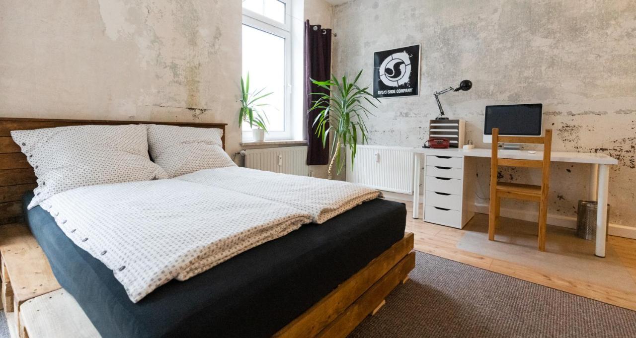 230 M2 Loft Mit Eigenem Wintergarten Mit Tischtennis & Dart, Kostenloser Parkplatz Erfurt Extérieur photo