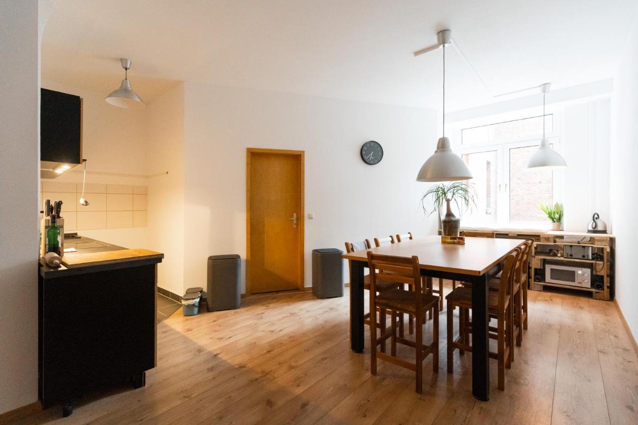 230 M2 Loft Mit Eigenem Wintergarten Mit Tischtennis & Dart, Kostenloser Parkplatz Erfurt Extérieur photo